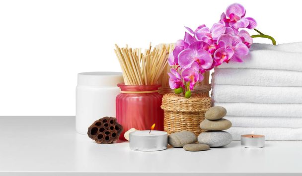 Composition of spa treatment, cozy concept. - Фото, изображение