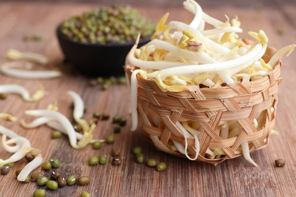 Bohnenkohl mit Samen - Foto, Bild