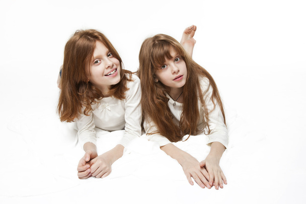red girl twins - Fotoğraf, Görsel