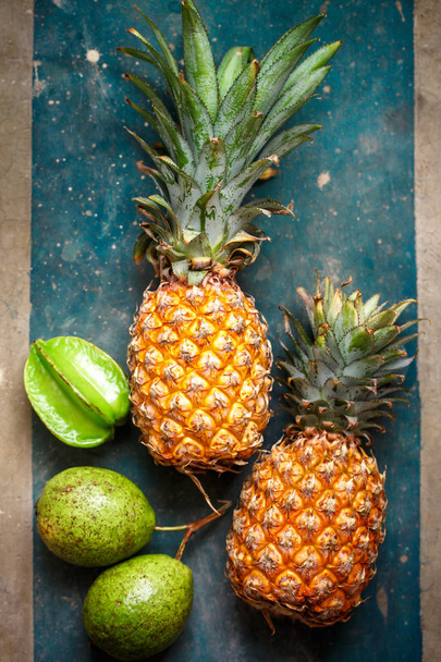Pineapples and tropical fruits - Zdjęcie, obraz