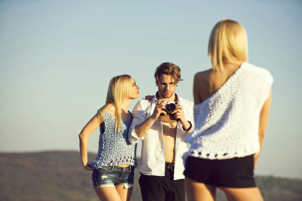 summer, vacation, happiness, group of friends taking photo with camera - Fotoğraf, Görsel