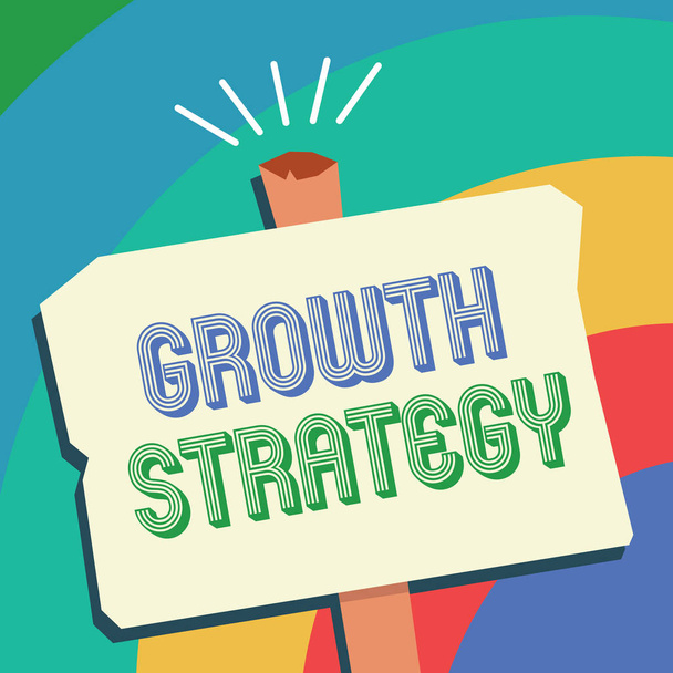 Signo de texto que muestra estrategia de crecimiento. Foto conceptual Estrategia dirigida a ganar una mayor cuota de mercado a corto plazo
 - Foto, Imagen