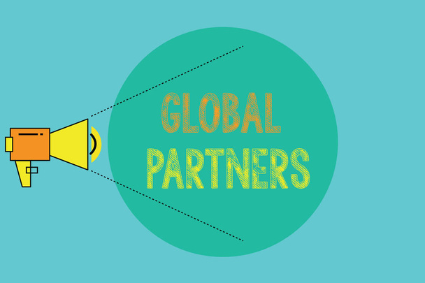Концептуальний почерк, що показує глобальних партнерів. Дві або більше фірм з різних країн працюють як команда
 - Фото, зображення
