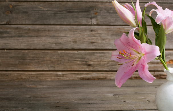 Flowers on wooden background - Foto, immagini