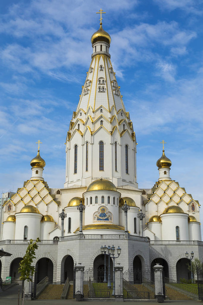 MINSK, BELARUS - SEPTEMBER 12, 2018: All Saints Church In Minsk, Belarus. Minsk memorial church of All Saints and in memory of the victims, which served as our national salvation. - Фото, зображення