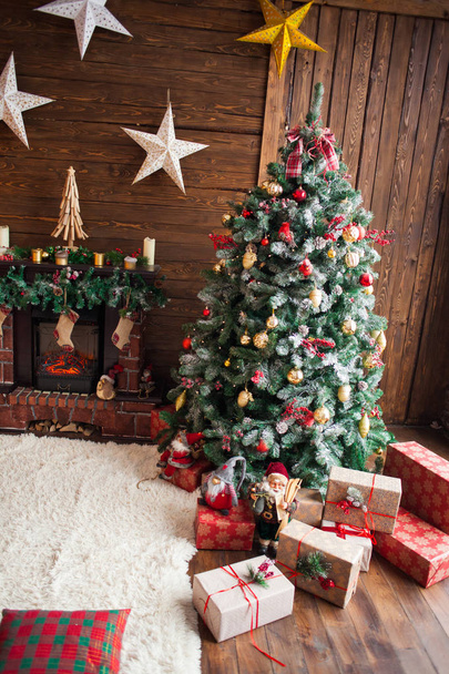 Hermosa sala de Navidad decorada - Foto, Imagen