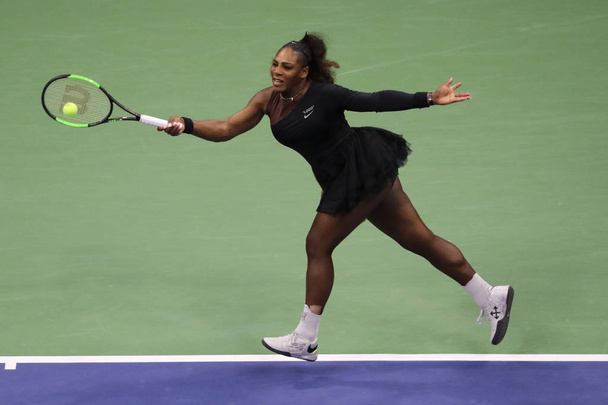 NEW YORK - SEPTEMBER 8, 2018: 23-time Grand Slam champion Serena Williams in action during her 2018 US Open final match against Naomi Osaka at Billie Jean King National Tennis Center - 写真・画像