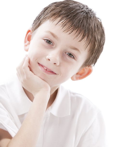 Hymyilevä valkoihoinen pikkupoika
 - Valokuva, kuva