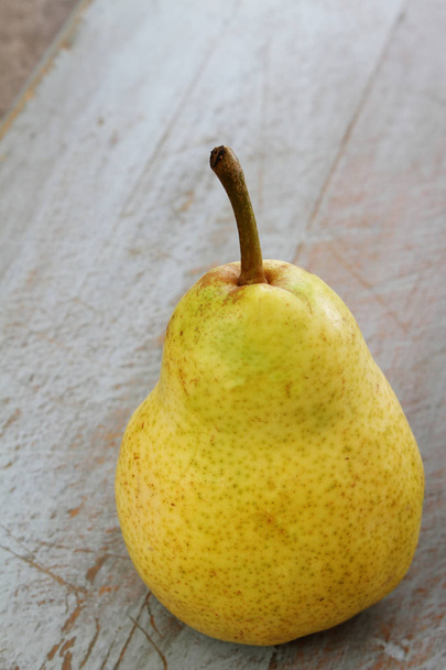 fresh ripe english pears - Valokuva, kuva