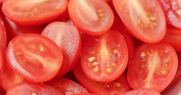 Pila di pomodorini freschi ciliegia
 - Foto, immagini