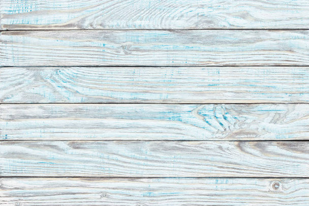 Kék fa deszka, a kopott fa felület, a konyhaasztalon - Fotó, kép