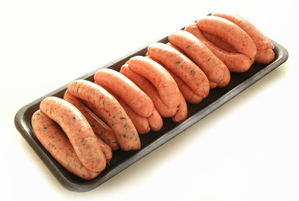 традиционные сырые британские колбасы
 - Фото, изображение