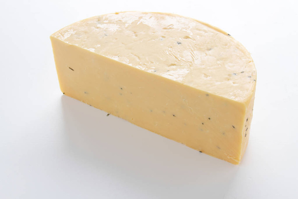 portion de fromage isolé sur fond blanc
 - Photo, image
