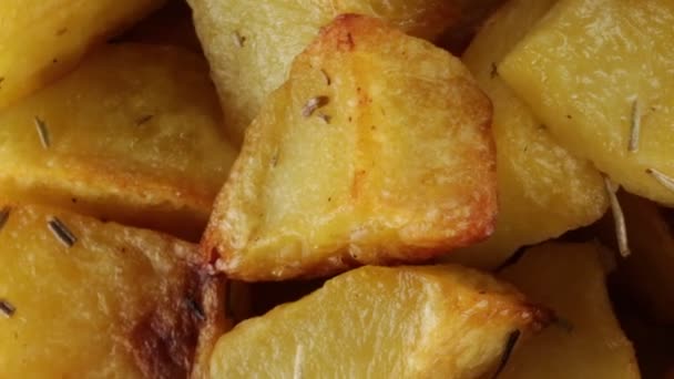 Kartoffeln im Ofen gekocht - Filmmaterial, Video
