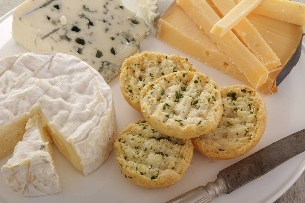 selección de queso sabroso mezclado
 - Foto, imagen