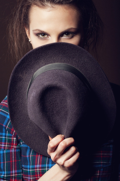 Woman in hat - Fotoğraf, Görsel