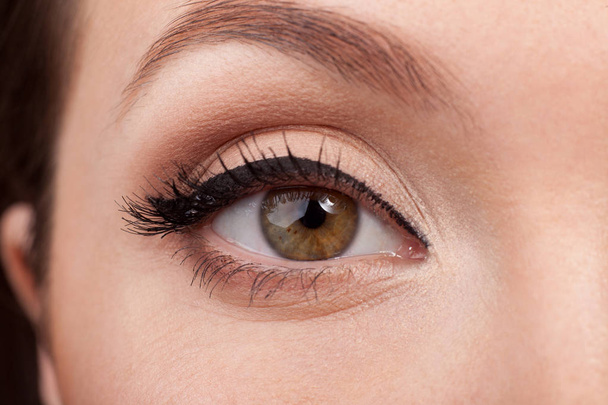 close up of female eye with natural make up - Fotoğraf, Görsel