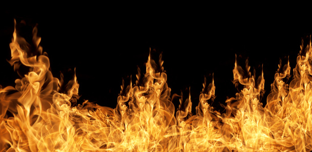 Vuur vlammen op een zwarte achtergrond abstract. - Foto, afbeelding