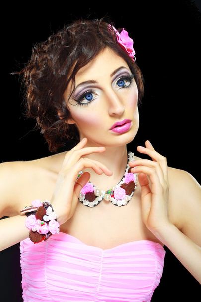 model with barbie doll make-up - Fotoğraf, Görsel