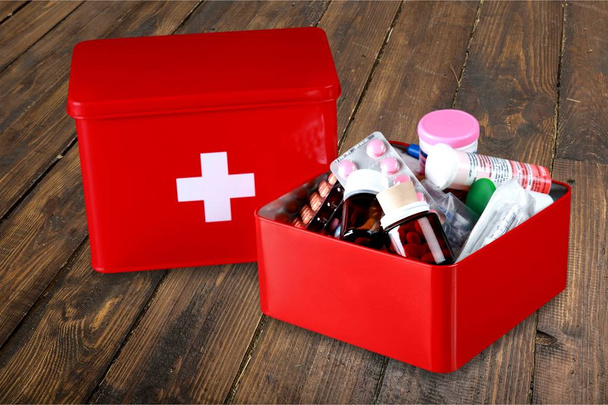 First aid kit with medical supplies - Fotografie, Obrázek