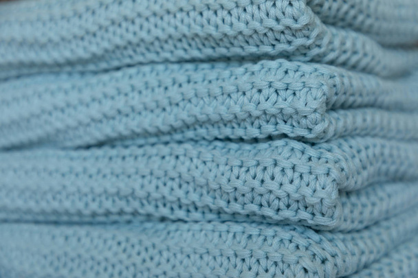 Ζεστό και άνετο χειροποίητο πλεκτό κουβέρτες, υφή φόντου - Φωτογραφία, εικόνα