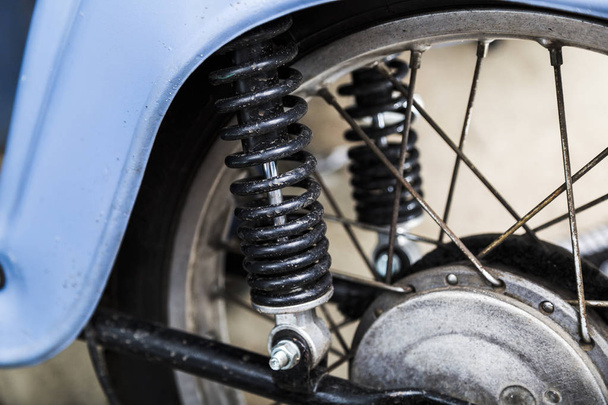 Front wheel of motorcycle with tire close-up - Foto, afbeelding