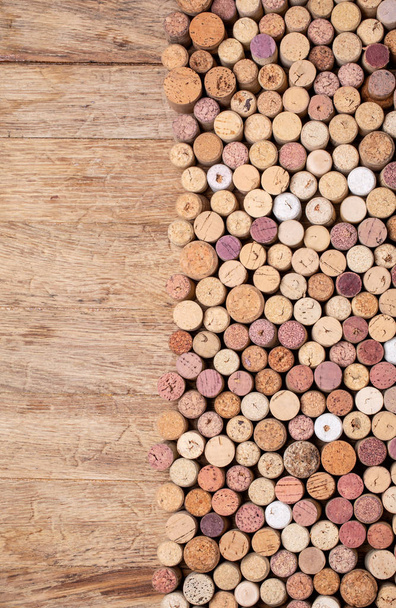Κρασί Φελλοί σε ξύλινα - Φωτογραφία, εικόνα