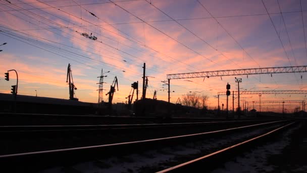 Ferrovia e tramonto
. - Filmati, video