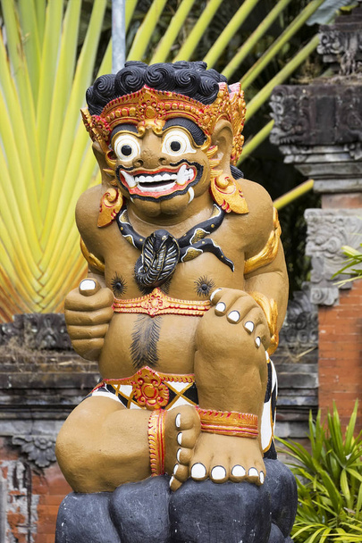 άγαλμα φρουρούν την είσοδο, Σανούρ, Μπαλί, Ινδονησία - Φωτογραφία, εικόνα