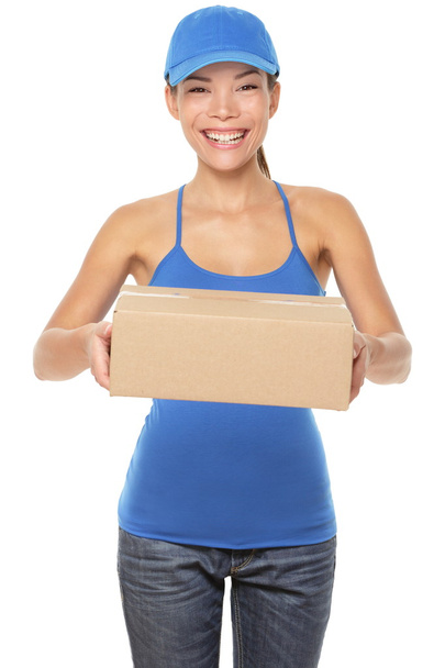 Female package delivery person - 写真・画像