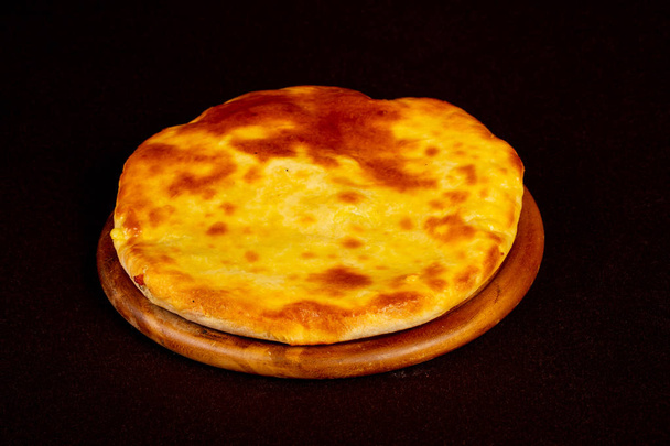 Γεωργιανό κουζίνα - Hachapuri με τυρί - Φωτογραφία, εικόνα