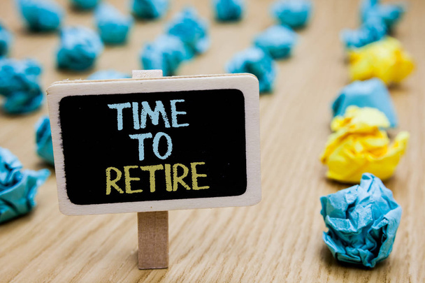 Conceptual hand writing showing Time To Retire. Business photo text Take the pensioner status stop working in elderly old enough poster board with blurry paper lobs laid serially mid yellow lob. - Photo, Image