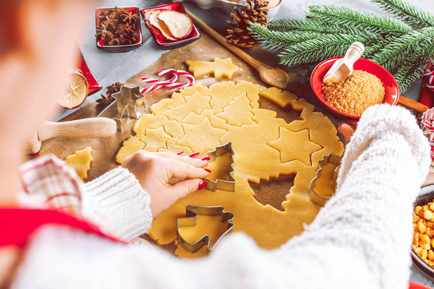 Selfmade christmas cooking with baking ingredient - Valokuva, kuva