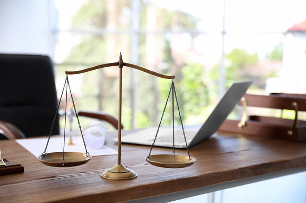 Scales of justice on desk in notary's office - Φωτογραφία, εικόνα