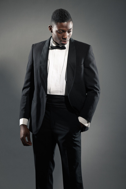 Cool stylish black american man in gala suit. Fashion shot. - Φωτογραφία, εικόνα