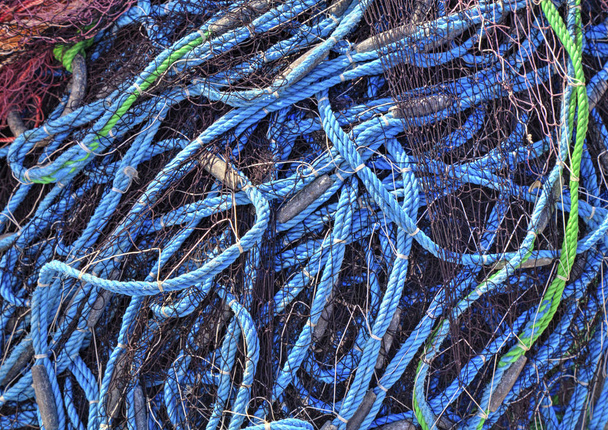 Stapel von Fischernetzen in Nahaufnahme - Foto, Bild