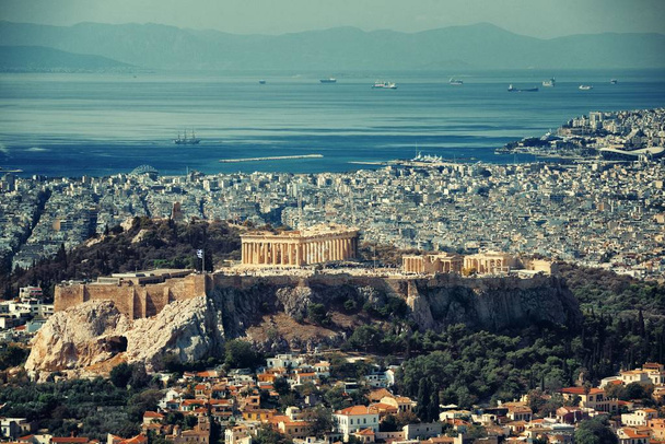 Atenas paisaje urbano con la Acrópolis vista desde arriba, Grecia. - Foto, Imagen