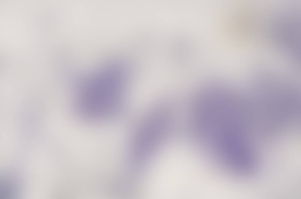 Αφηρημένη μαλακό πολύχρωμο ομαλής θολή φόντο με υφή εκτός εστίασης τονισμένο σε ultra ιώδες χρώμα. Μπορεί να χρησιμοποιηθεί ως ταπετσαρία ή για web design. - Φωτογραφία, εικόνα