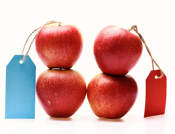 Eco shopping and autumn sale concept. Composition of apples - Foto, Imagem
