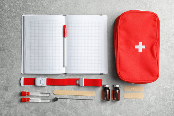 Flat lay composition with medical items on gray background - Zdjęcie, obraz