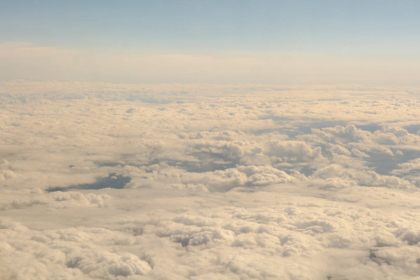 Széles szög kilátás felhő időjárási rendszer kialakítása a fenti - Fotó, kép