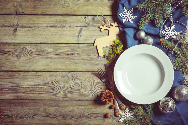 Christmas table place setting - Foto, afbeelding