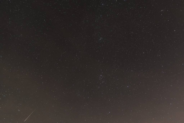 Έναστρου ουρανού καλοκαίρι τη νύχτα της Περσείδες Βαυαρία, Γερμανία - Φωτογραφία, εικόνα