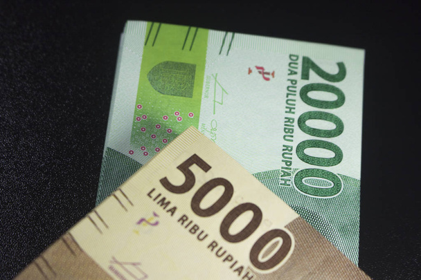 新しいルピア インドネシア通貨現金資金支払マクロ撮影 - 写真・画像