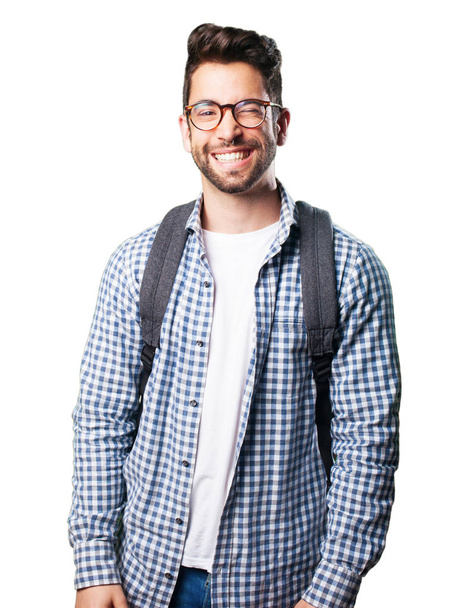счастливый молодой человек изолирован на белом фоне - Фото, изображение