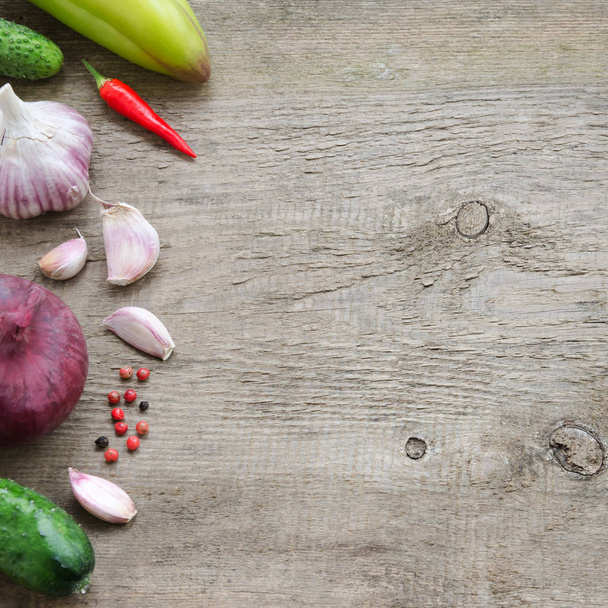 Frame of vegetables: cucumber, tomato, pepper, onion, garlic. Healthy food, Vegan or Harvest concept Copy space composition - Foto, Imagen