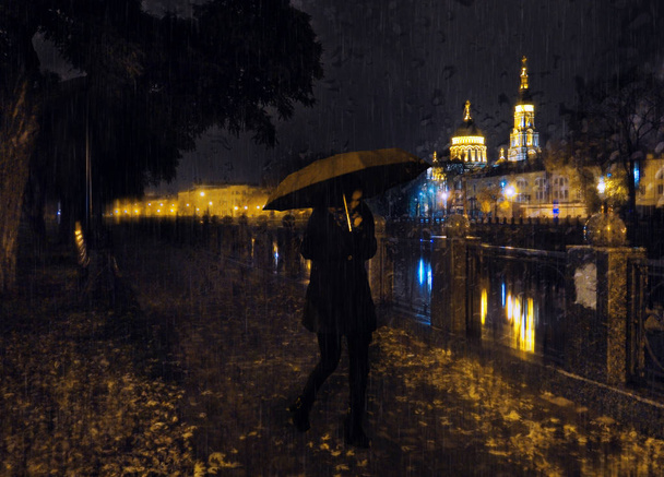 Femme marchant la nuit ville avec parapluie
 - Photo, image