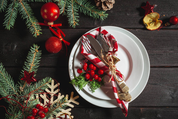 Christmas table place setting - 写真・画像
