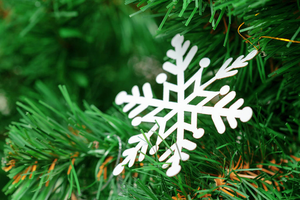 Christmas tree with ornaments, close-up - Φωτογραφία, εικόνα