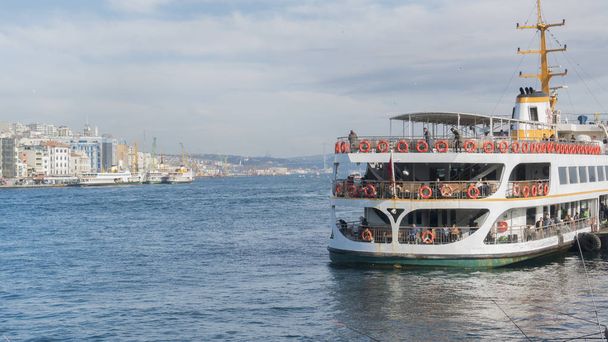 Ferry services in Istanbul, Turkey - Foto, immagini